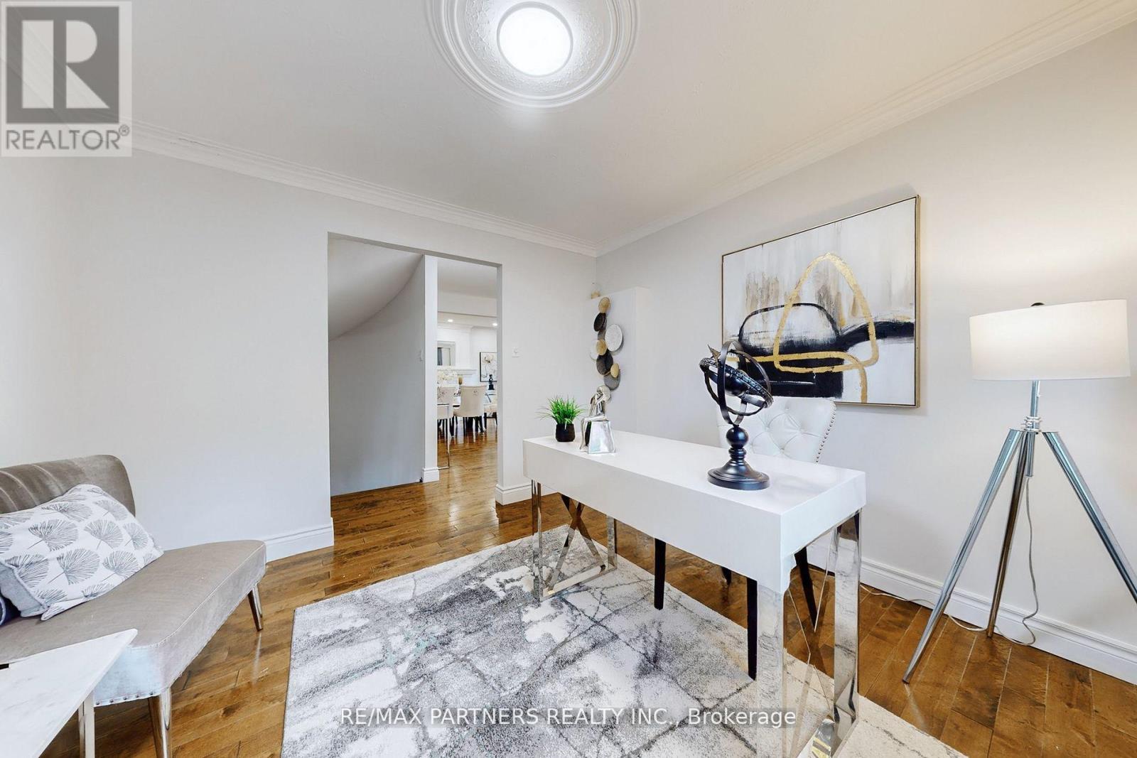 6 Geoffrey Crescent, Whitchurch-Stouffville, Ontario  L4A 5A6 - Photo 18 - N12541576