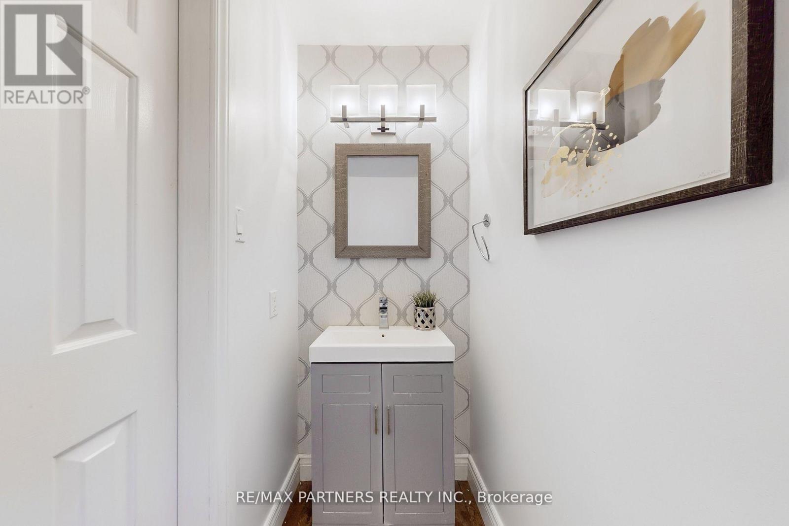 6 Geoffrey Crescent, Whitchurch-Stouffville, Ontario  L4A 5A6 - Photo 19 - N12541576