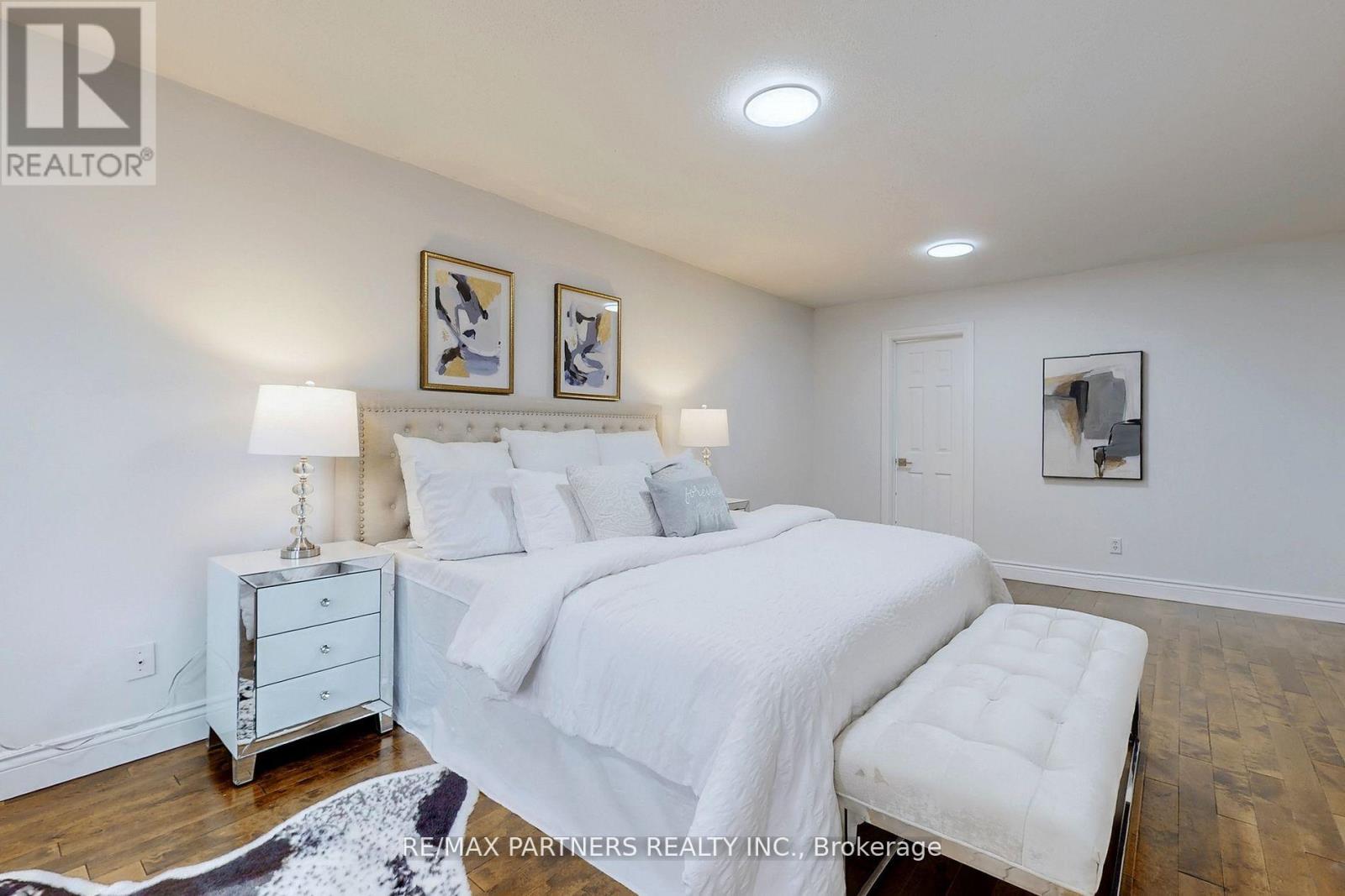 6 Geoffrey Crescent, Whitchurch-Stouffville, Ontario  L4A 5A6 - Photo 25 - N12541576