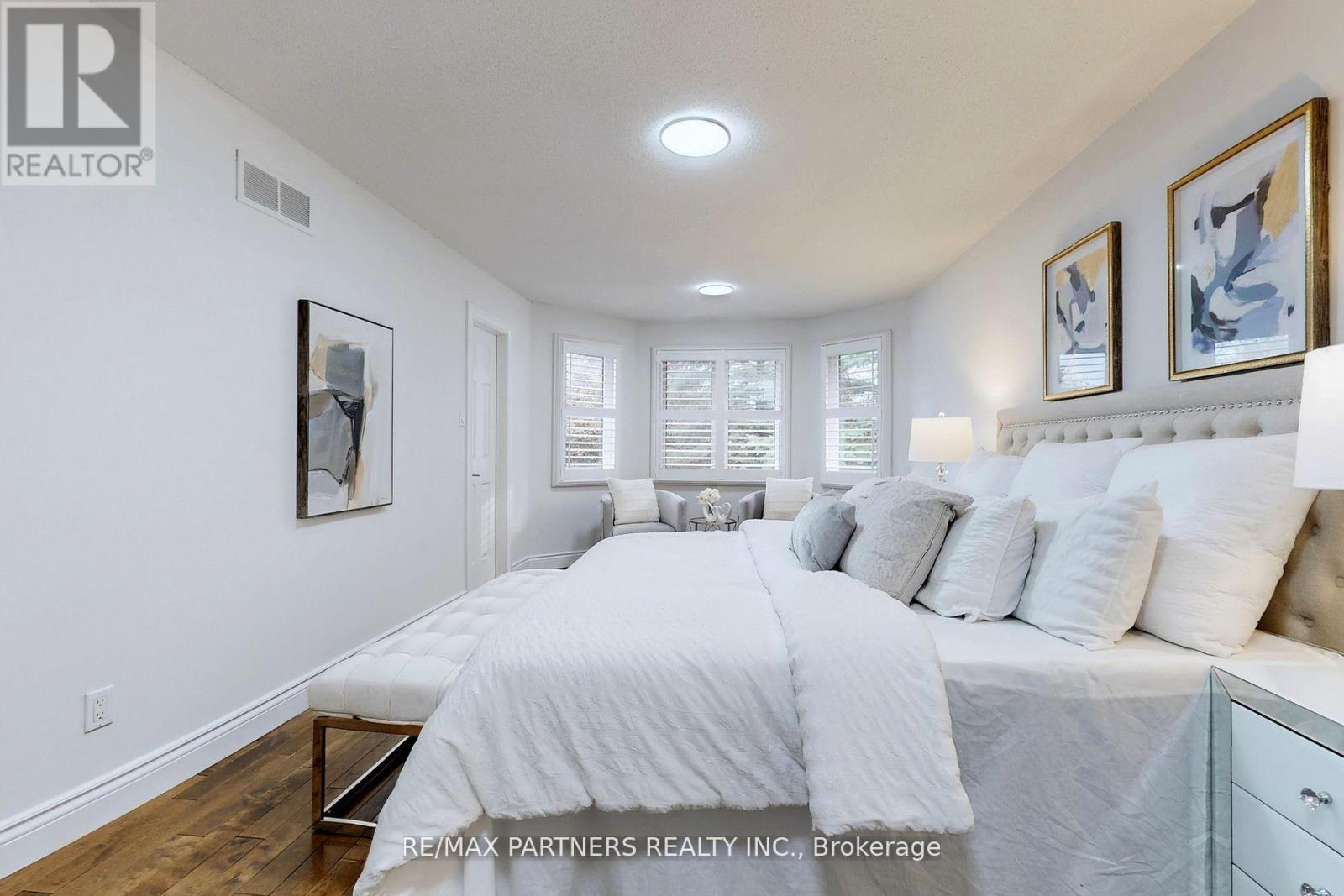 6 Geoffrey Crescent, Whitchurch-Stouffville, Ontario  L4A 5A6 - Photo 26 - N12541576