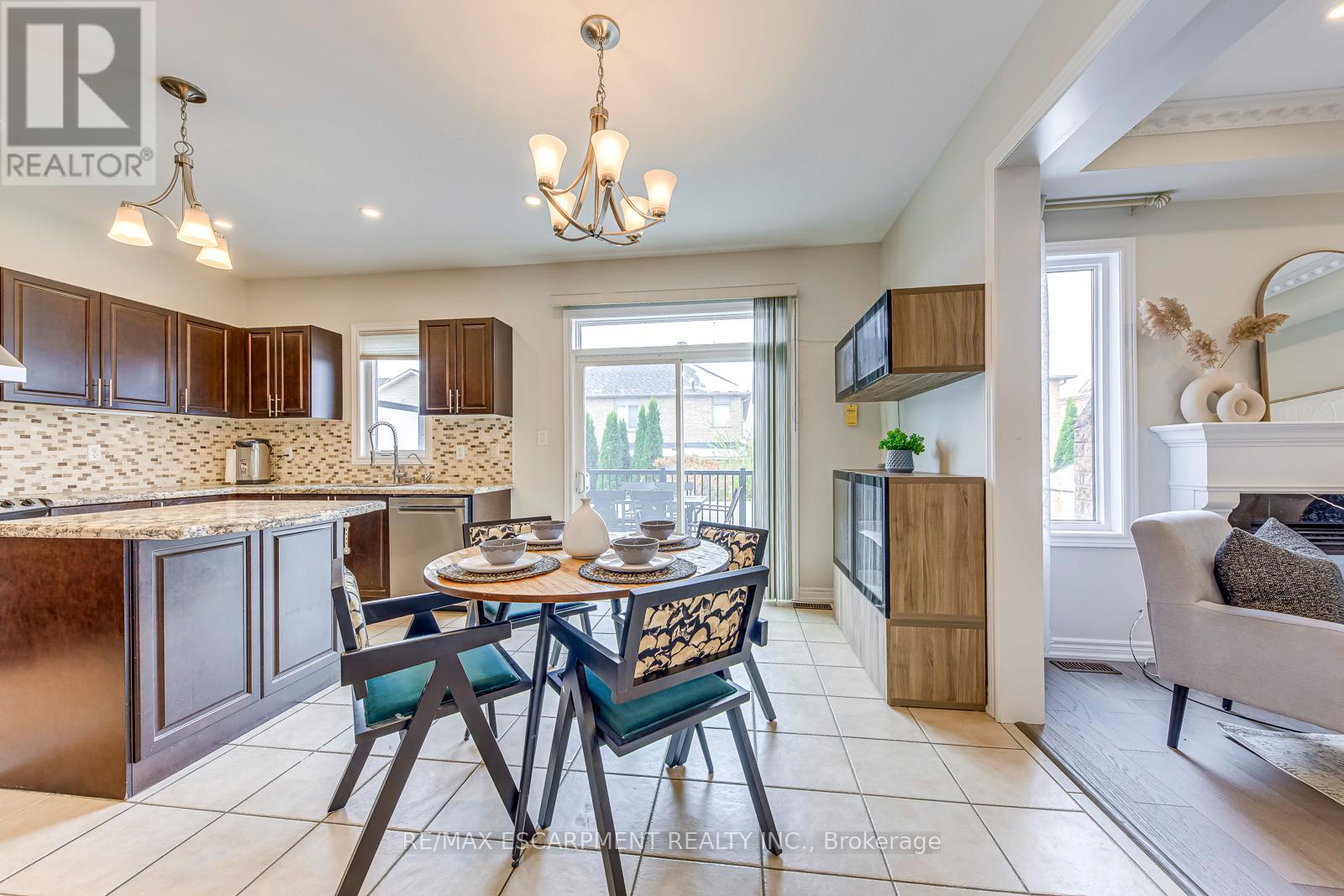 470 Peter Rupert Avenue, Vaughan, Ontario  L6A 0M6 - Photo 14 - N12541606