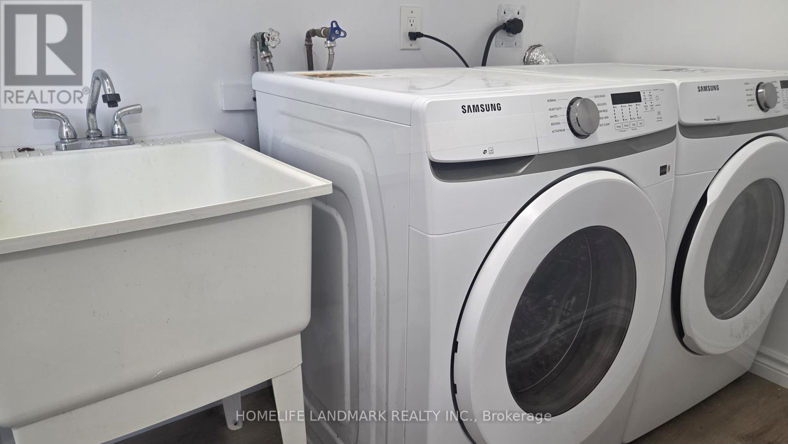 37 Annamaria Drive, Georgina, Ontario  L4P 3H7 - Photo 11 - N12541770