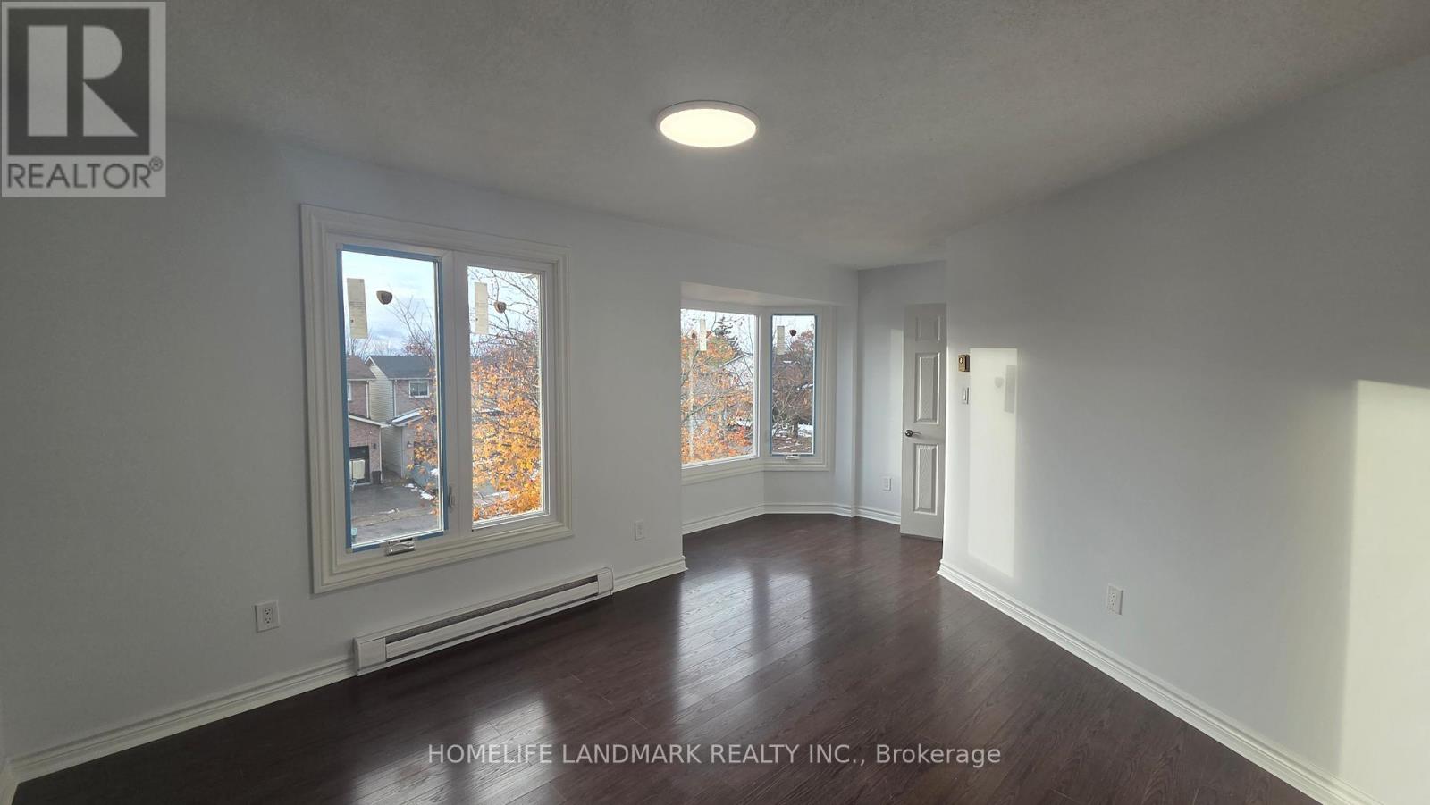 37 Annamaria Drive, Georgina, Ontario  L4P 3H7 - Photo 13 - N12541770