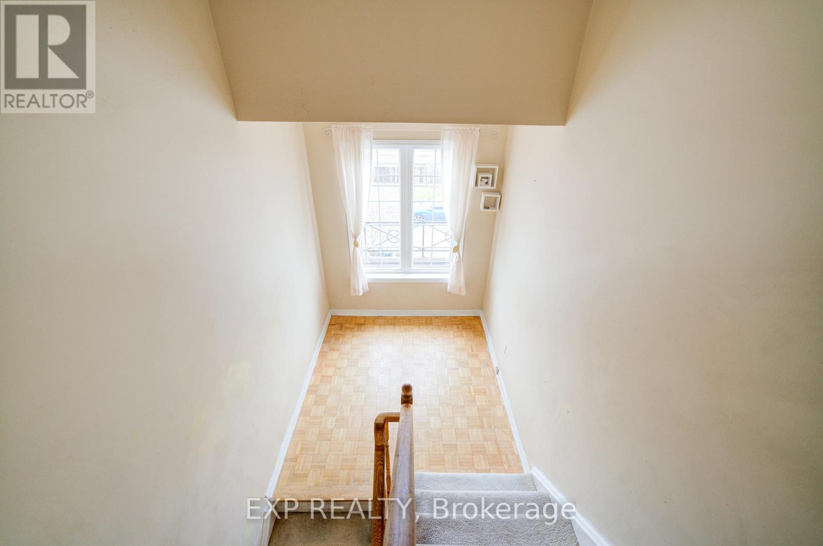 163 Sassafras Circle, Vaughan, Ontario  L4J 8M6 - Photo 13 - N12541784