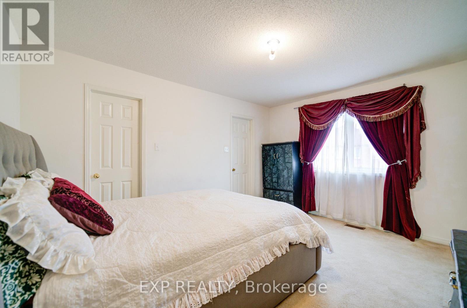 163 Sassafras Circle, Vaughan, Ontario  L4J 8M6 - Photo 14 - N12541784