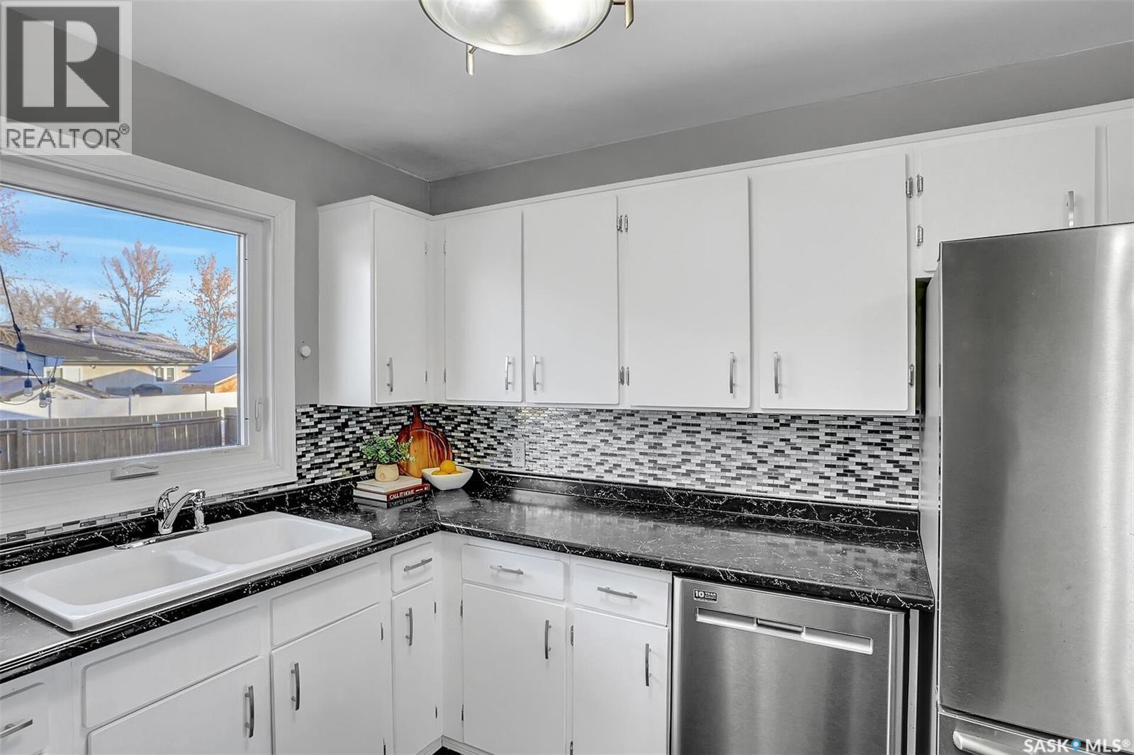 50 Newstead Avenue, Regina, Saskatchewan  S4X 1H2 - Photo 17 - SK023980