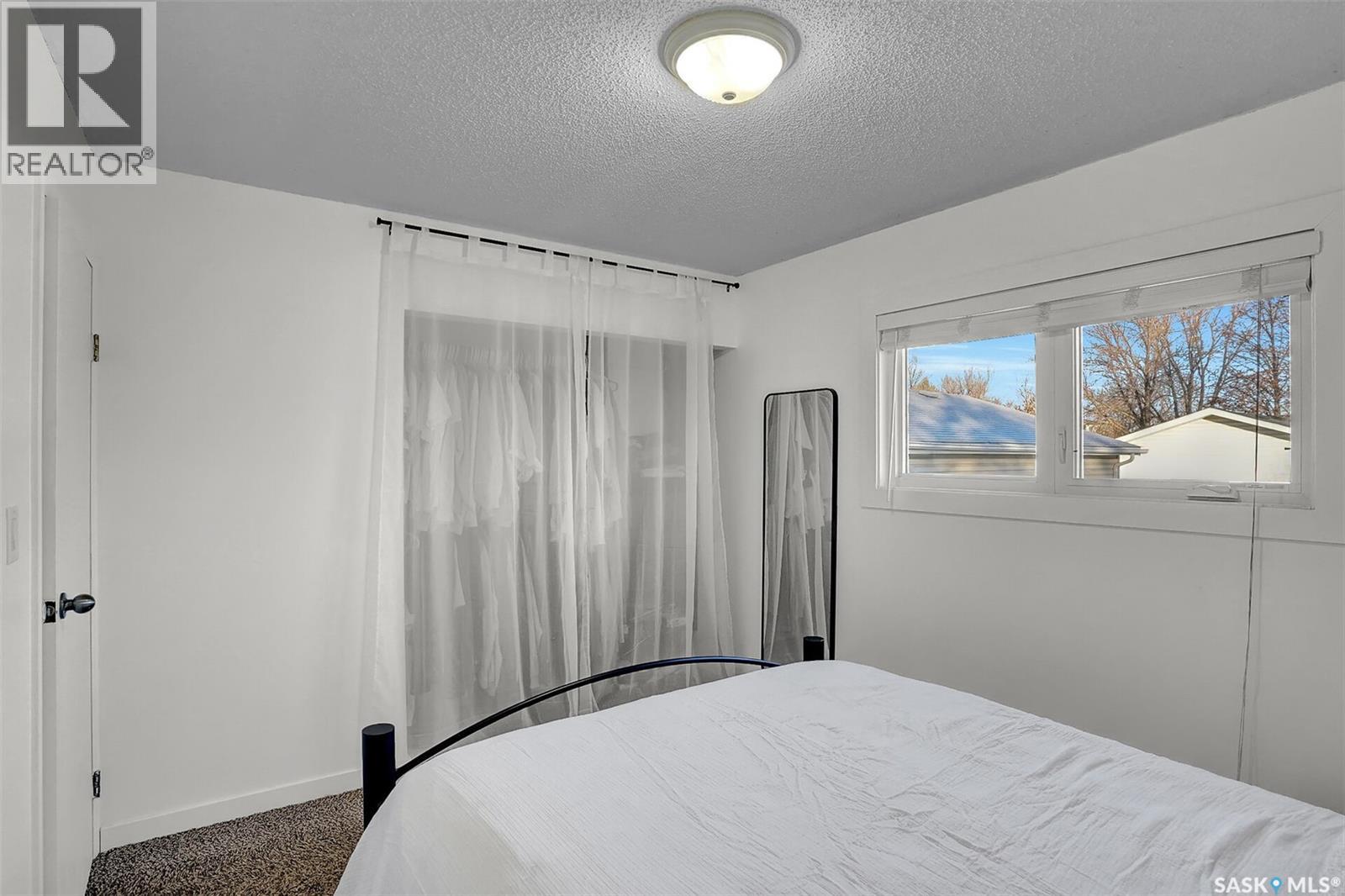 50 Newstead Avenue, Regina, Saskatchewan  S4X 1H2 - Photo 24 - SK023980