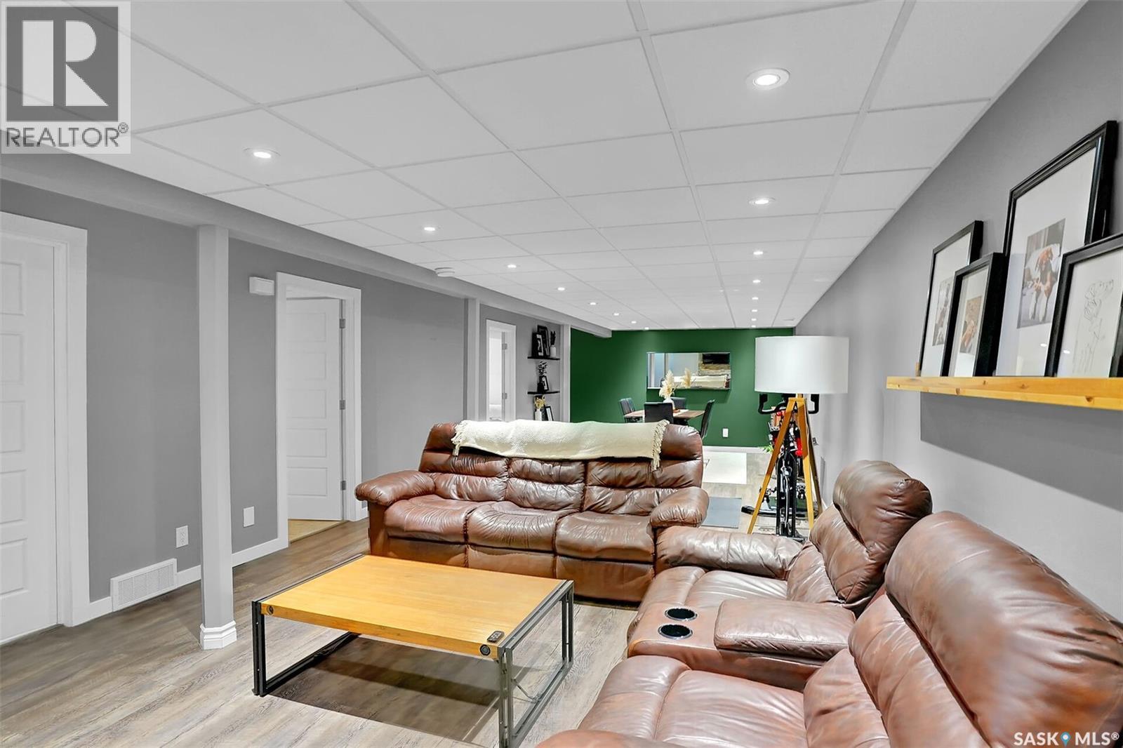 50 Newstead Avenue, Regina, Saskatchewan  S4X 1H2 - Photo 28 - SK023980