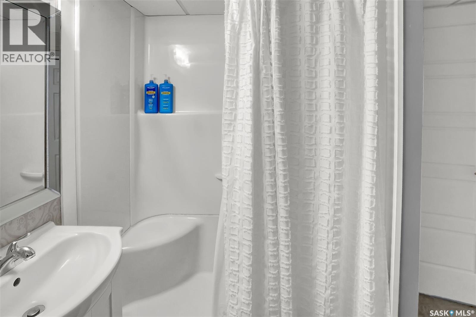 50 Newstead Avenue, Regina, Saskatchewan  S4X 1H2 - Photo 36 - SK023980