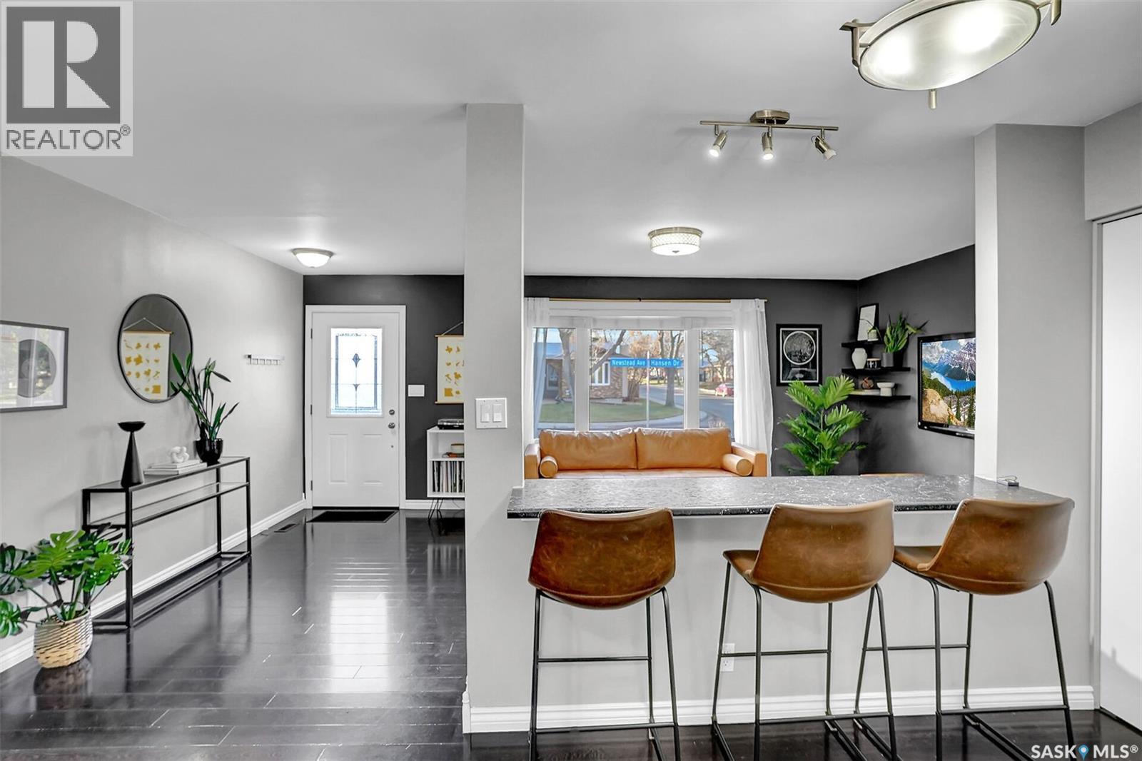 50 Newstead Avenue, Regina, Saskatchewan  S4X 1H2 - Photo 10 - SK023980