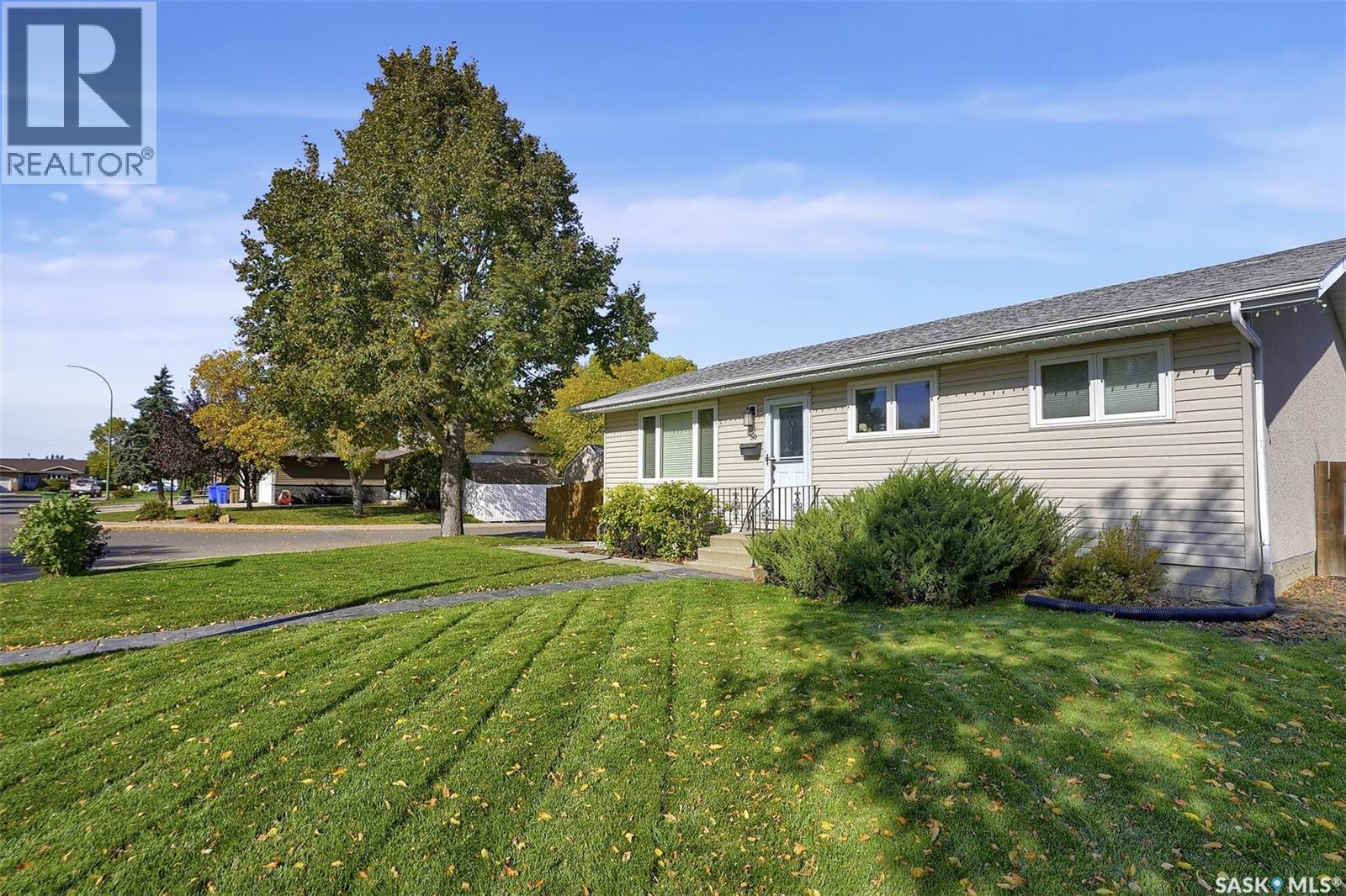 50 Newstead Avenue, Regina, Saskatchewan  S4X 1H2 - Photo 46 - SK023980