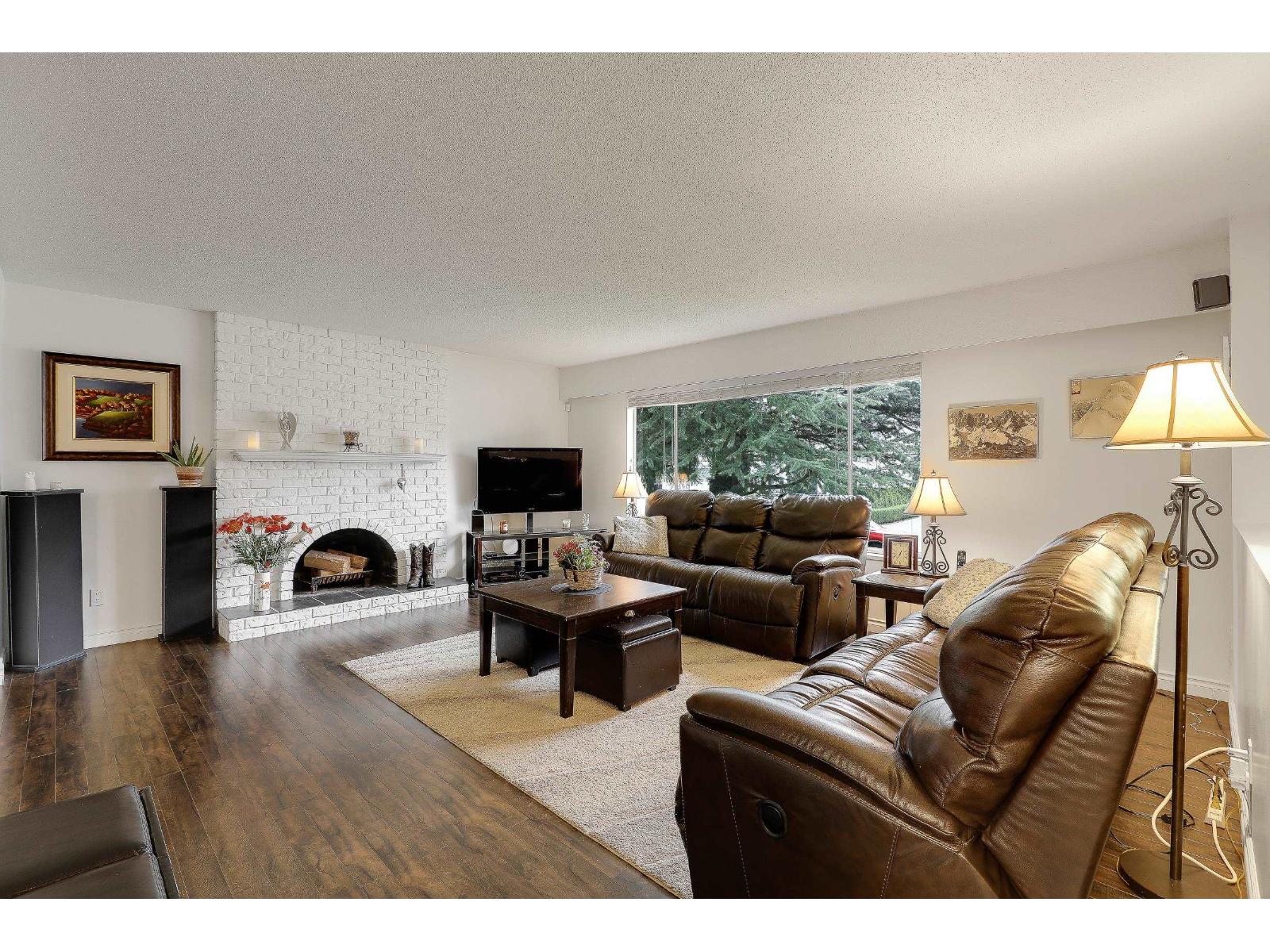 4571 198 Street, Langley, British Columbia V3A 1E7 - Photo 2 - R3066855