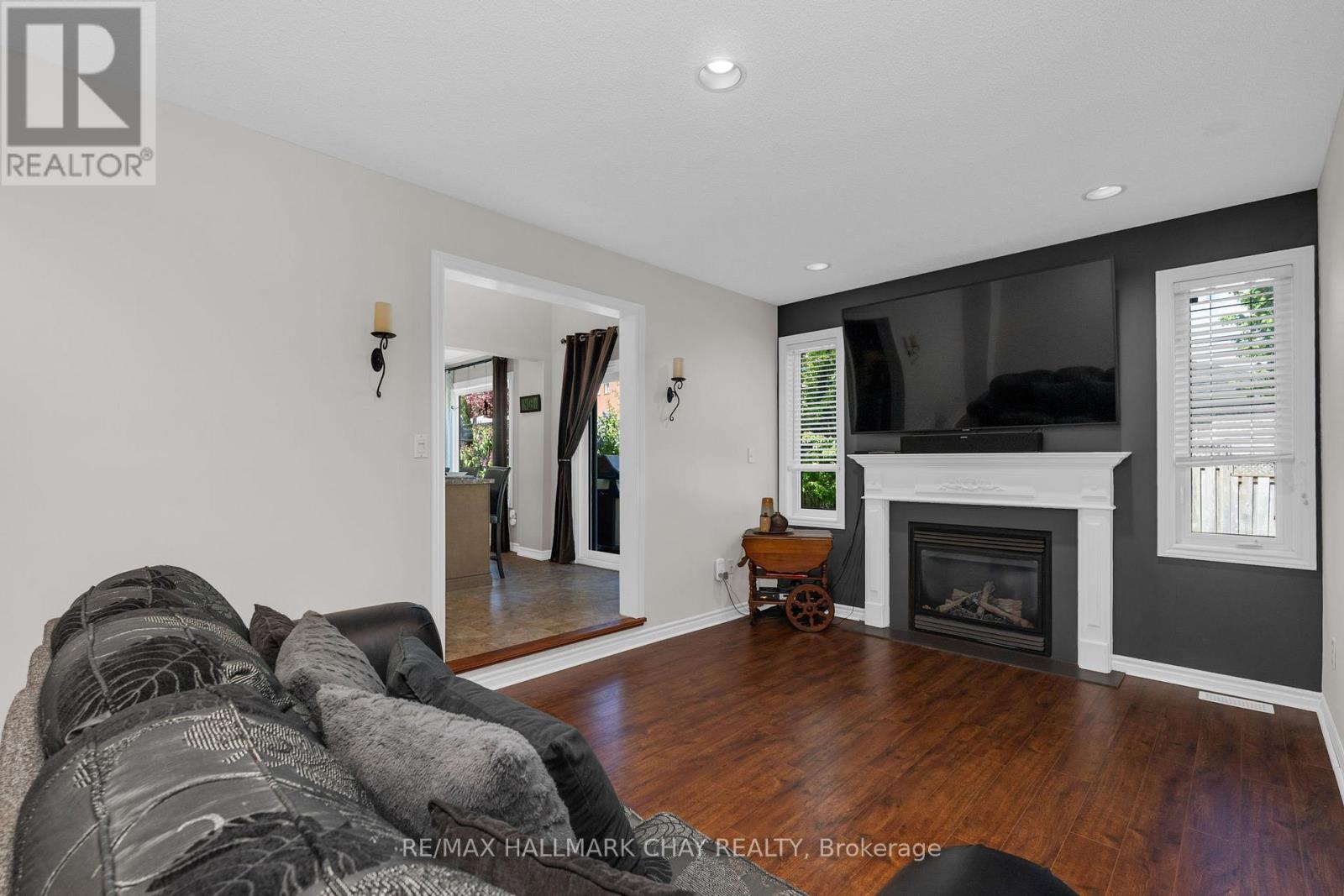 3 Meyer Avenue, Barrie, Ontario  L4M 6X2 - Photo 13 - S12541598