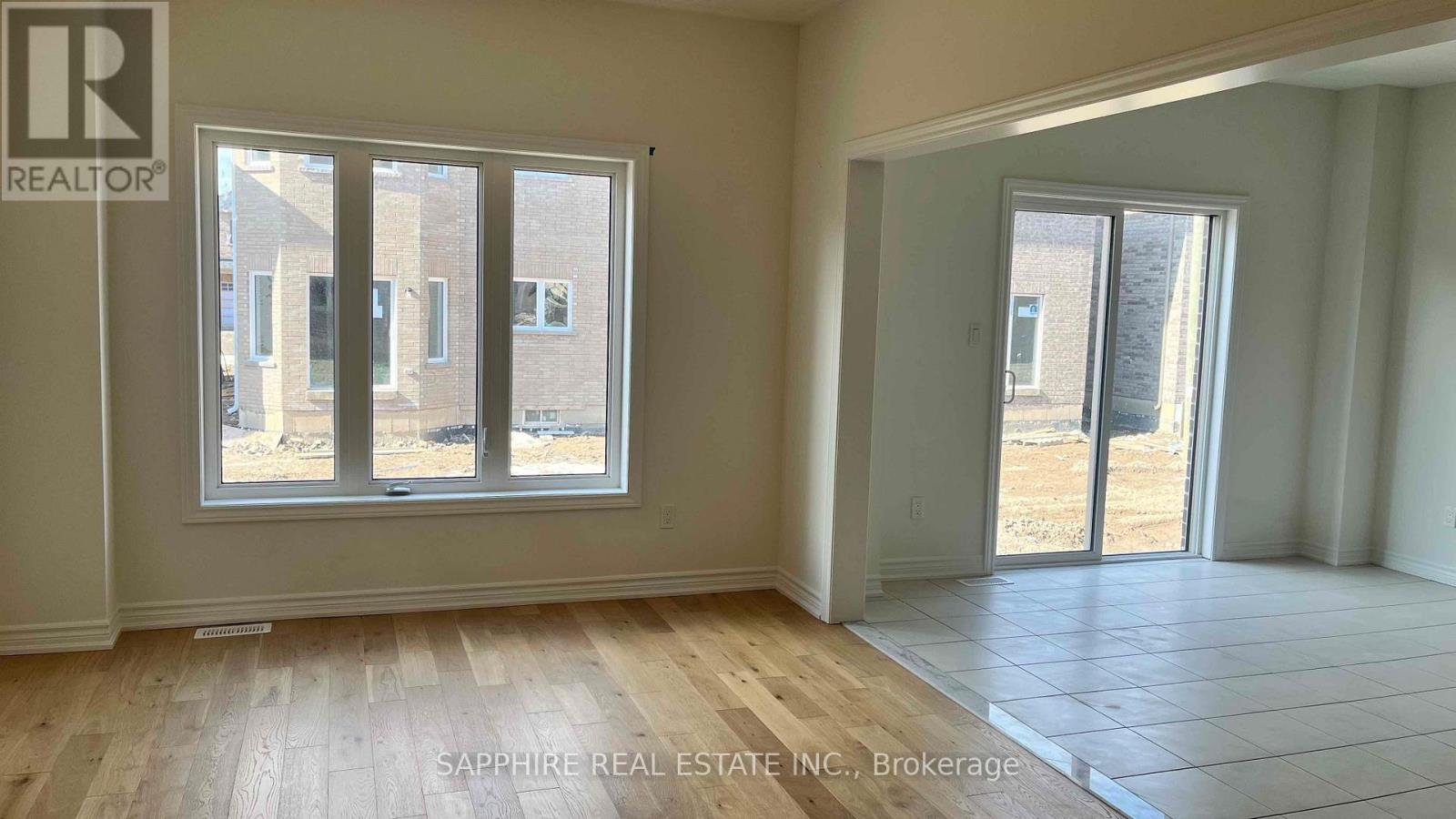 25 Huntsworth Avenue, Thorold, Ontario  L2V 0N2 - Photo 3 - X12426827