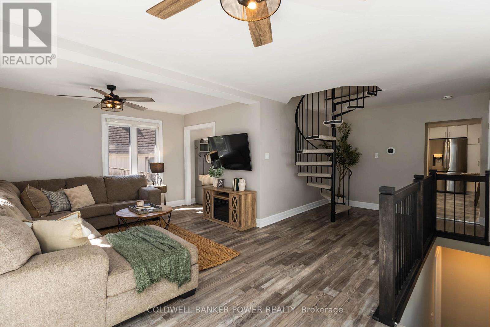 145 Elworthy Avenue, London South, Ontario  N6C 2M6 - Photo 13 - X12541852