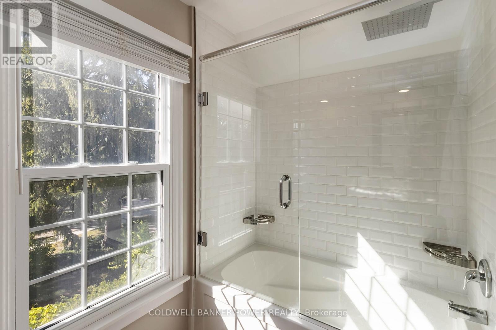 145 Elworthy Avenue, London South, Ontario  N6C 2M6 - Photo 28 - X12541852