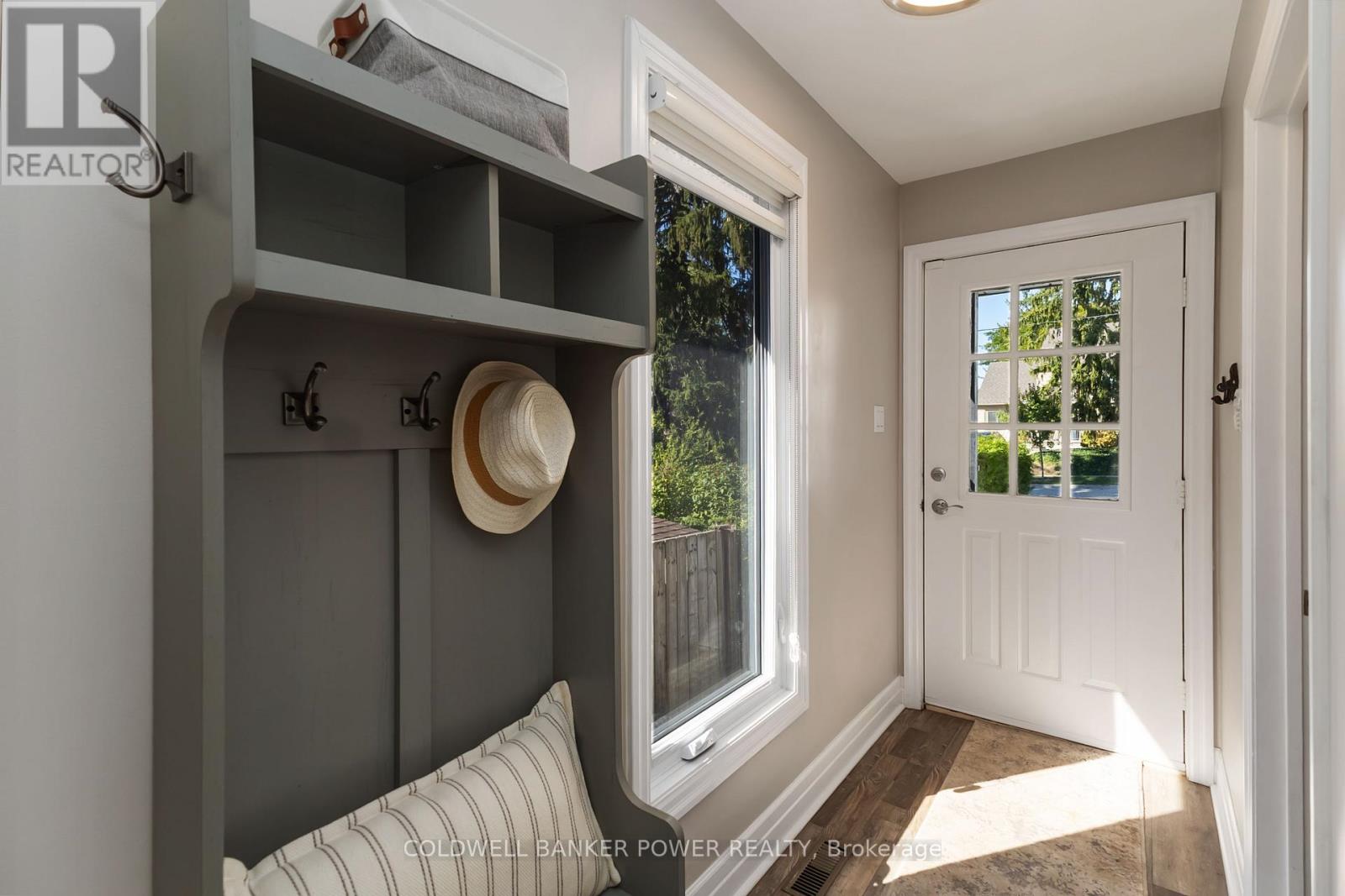 145 Elworthy Avenue, London South, Ontario  N6C 2M6 - Photo 5 - X12541852