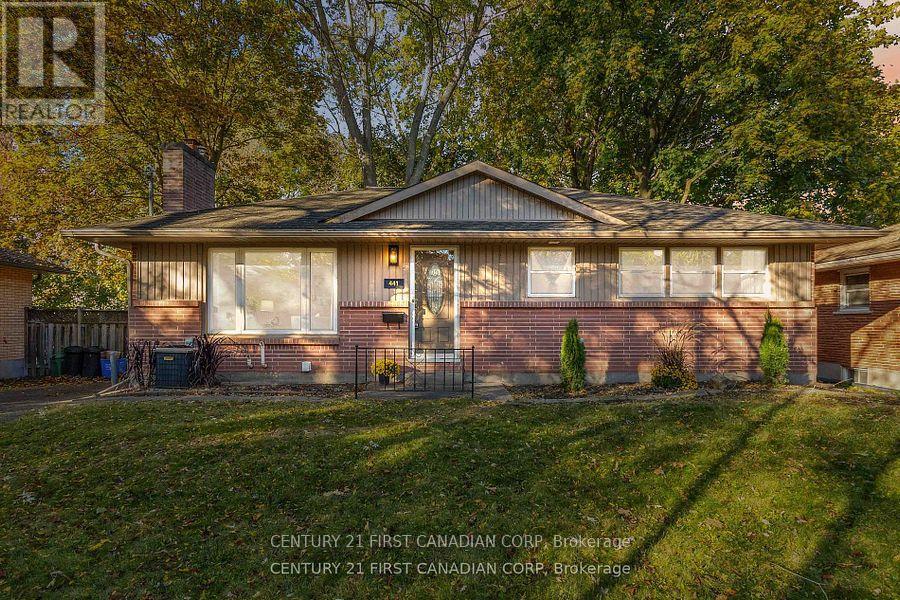 441 Belvedere Avenue, London South, Ontario  N6K 2R1 - Photo 1 - X12541890