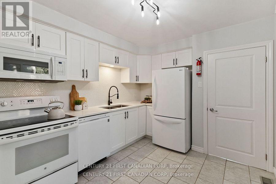 441 Belvedere Avenue, London South, Ontario  N6K 2R1 - Photo 14 - X12541890