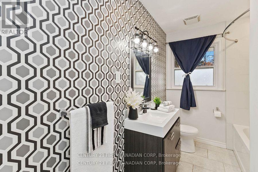 441 Belvedere Avenue, London South, Ontario  N6K 2R1 - Photo 23 - X12541890