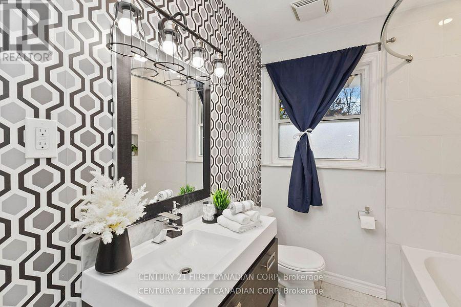 441 Belvedere Avenue, London South, Ontario  N6K 2R1 - Photo 24 - X12541890