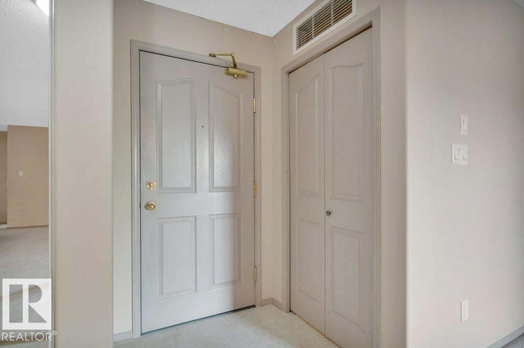 #322 16303 95 St Nw, Edmonton, Alberta  T5Z 3V1 - Photo 13 - E4465604