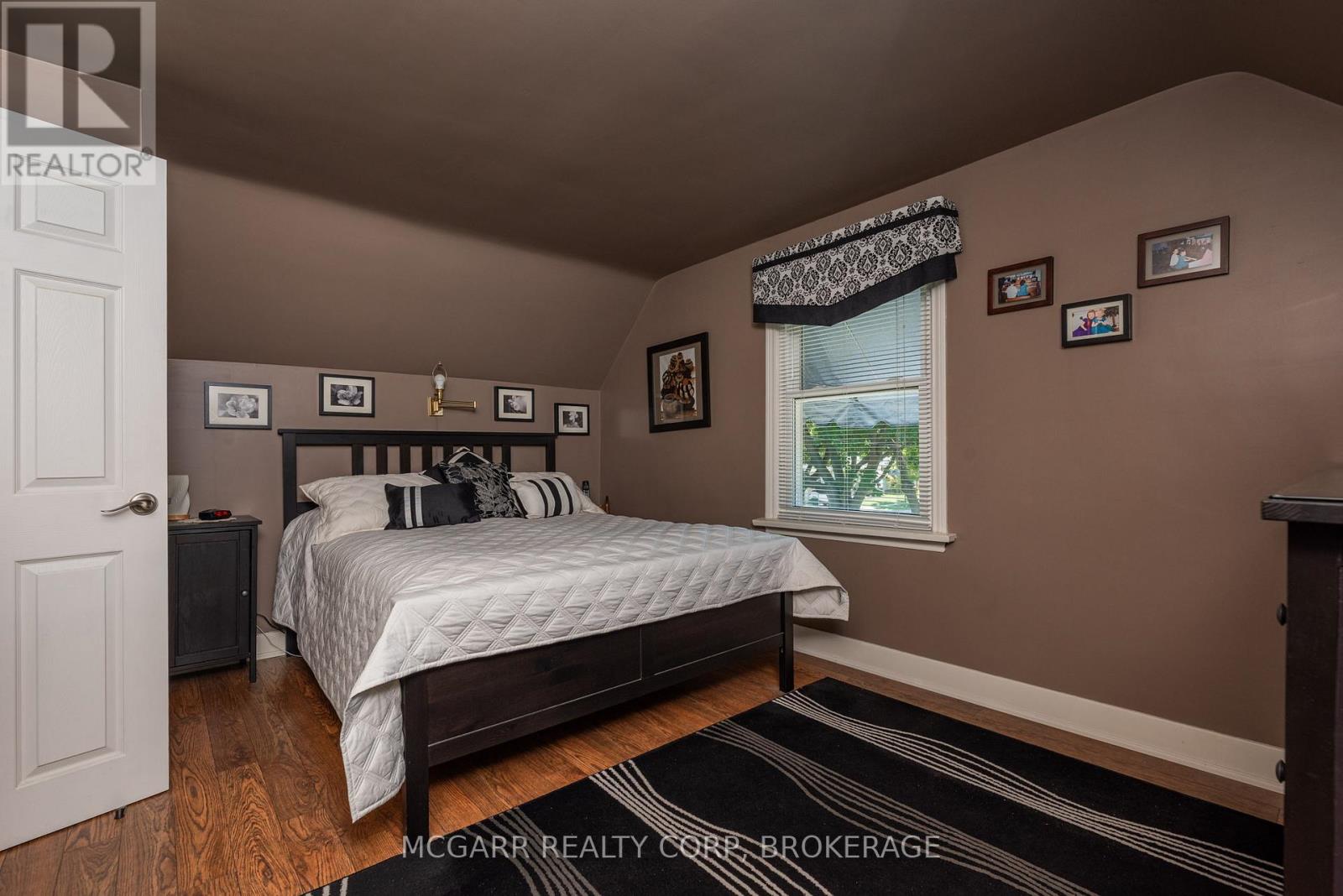 97 Else Street, St. Catharines, Ontario  L2N 2C4 - Photo 14 - X12541840