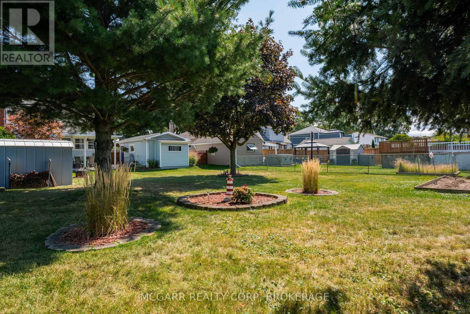 97 Else Street, St. Catharines, Ontario  L2N 2C4 - Photo 37 - X12541840