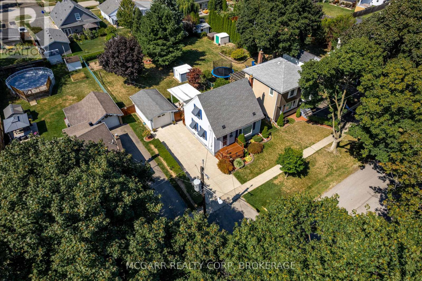 97 Else Street, St. Catharines, Ontario  L2N 2C4 - Photo 39 - X12541840