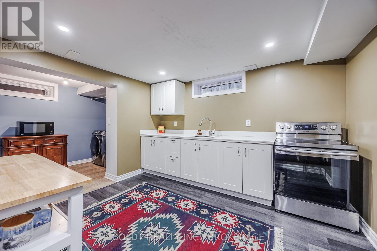 6491 Burdette Drive, Niagara Falls, Ontario L2E 5H4 - Photo 20 - X12541842