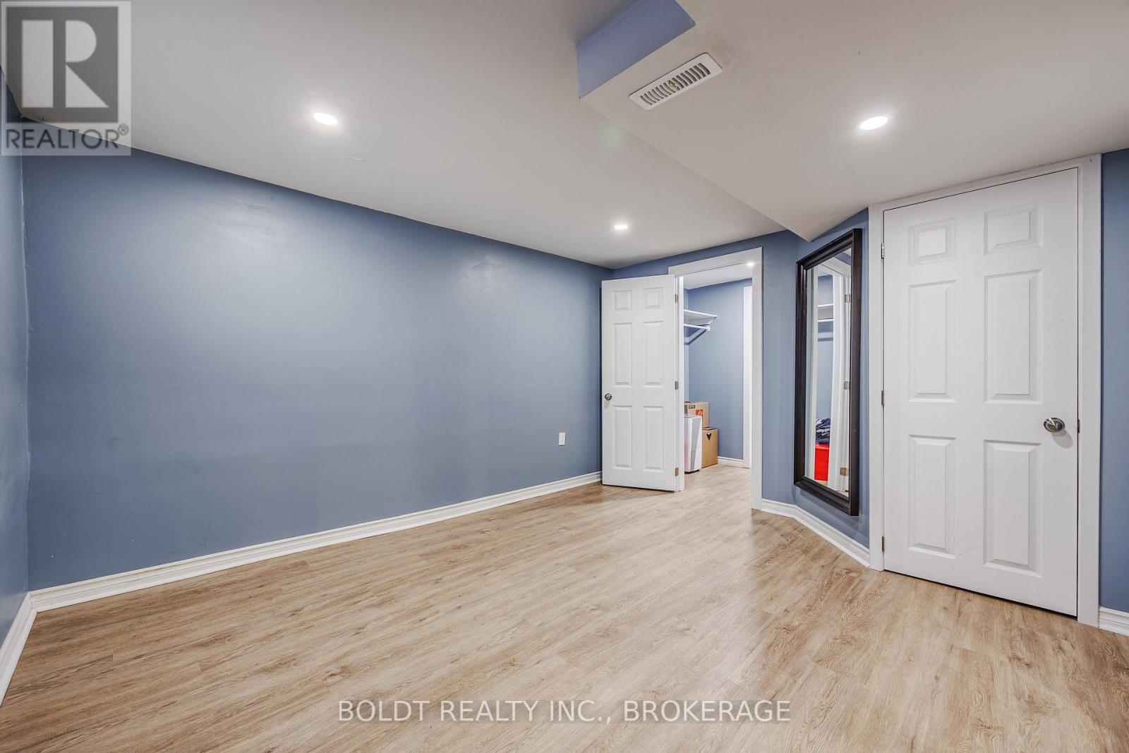 6491 Burdette Drive, Niagara Falls, Ontario L2E 5H4 - Photo 25 - X12541842