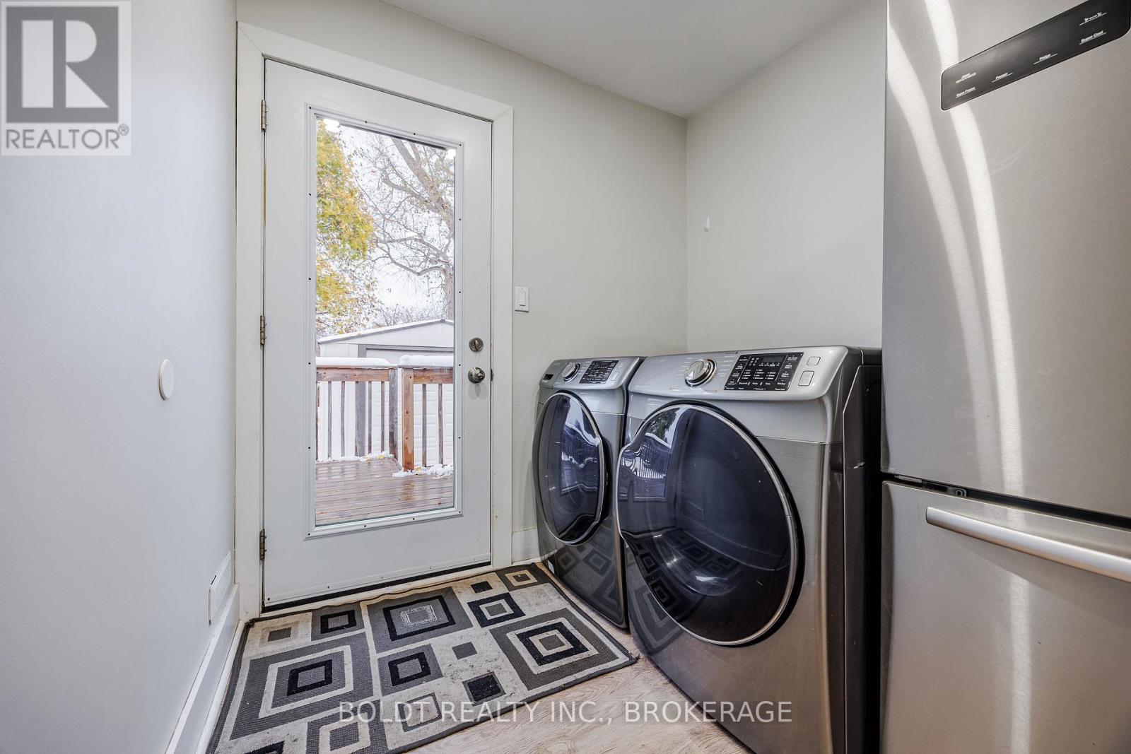 6491 Burdette Drive, Niagara Falls, Ontario L2E 5H4 - Photo 9 - X12541842