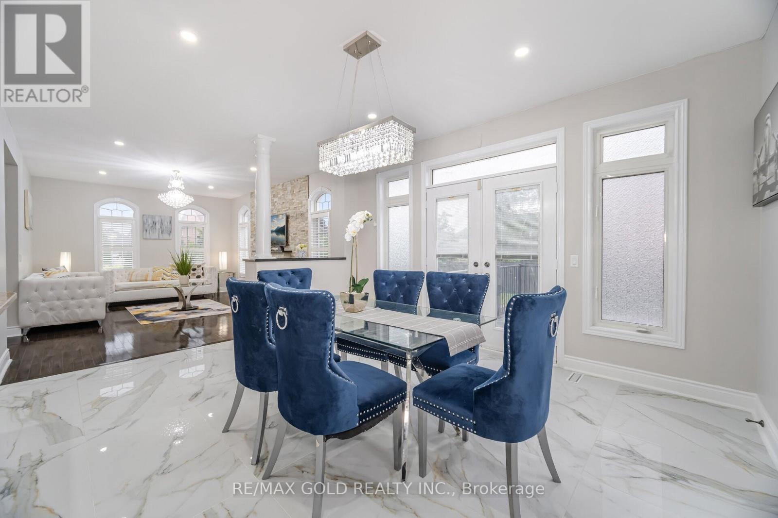 2 Belleville Drive, Brampton, Ontario  L6P 1V7 - Photo 11 - W12541602