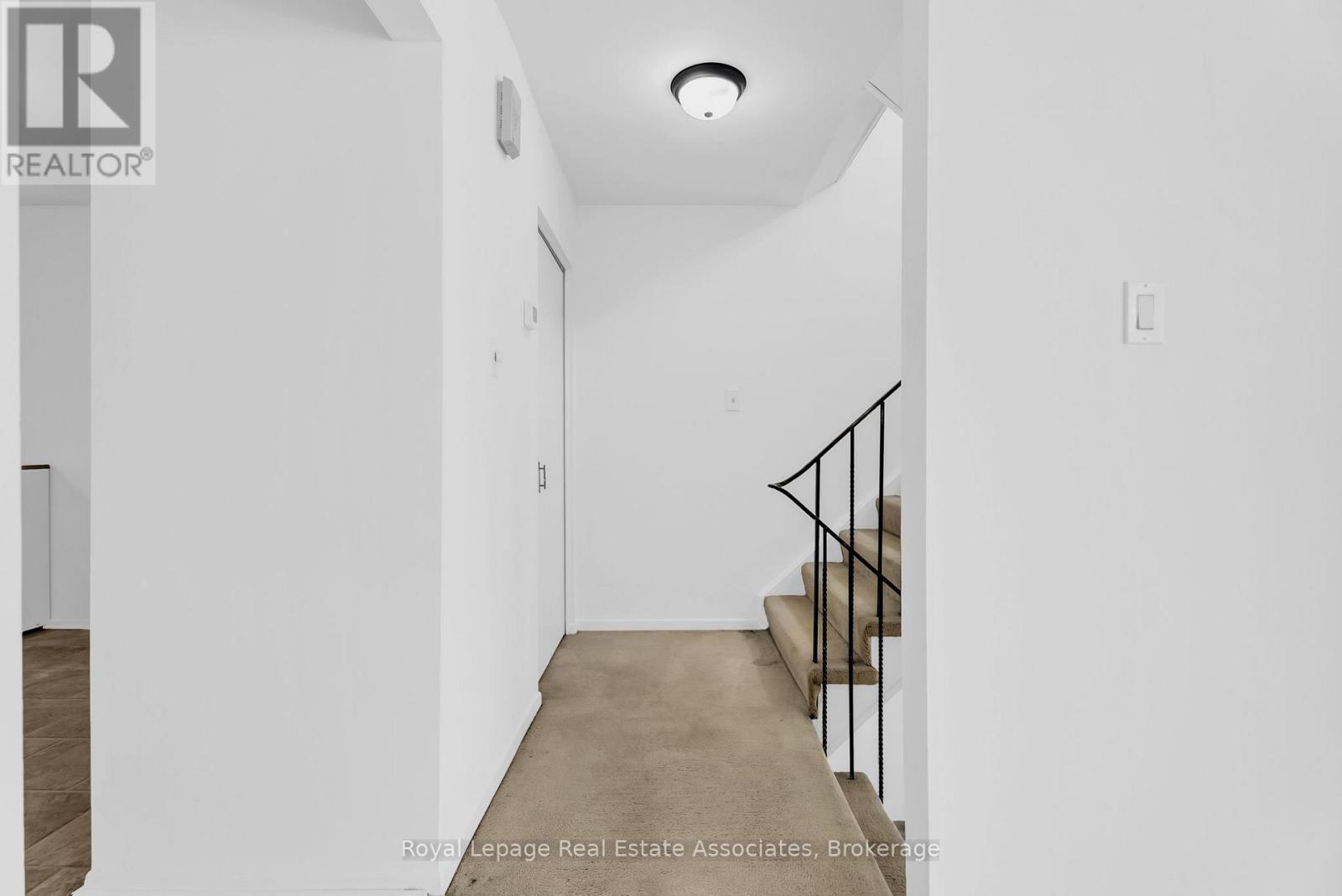 97 Bruce Beer Drive, Brampton, Ontario  L6V 2Z7 - Photo 8 - W12541662