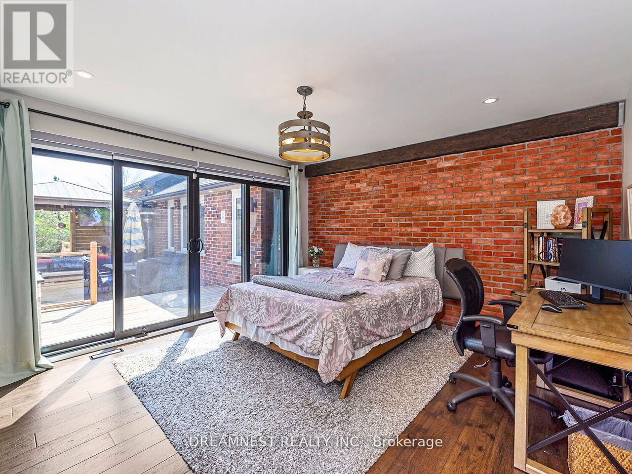 11132 Mcfarland Court, Milton, Ontario  L0P 1B0 - Photo 10 - W12541690