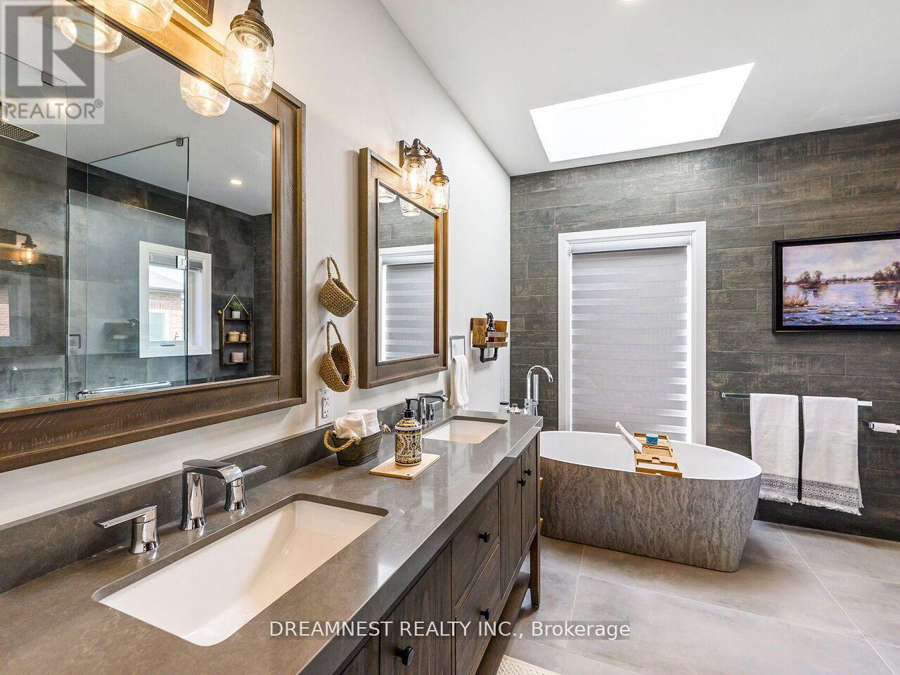 11132 Mcfarland Court, Milton, Ontario  L0P 1B0 - Photo 29 - W12541690