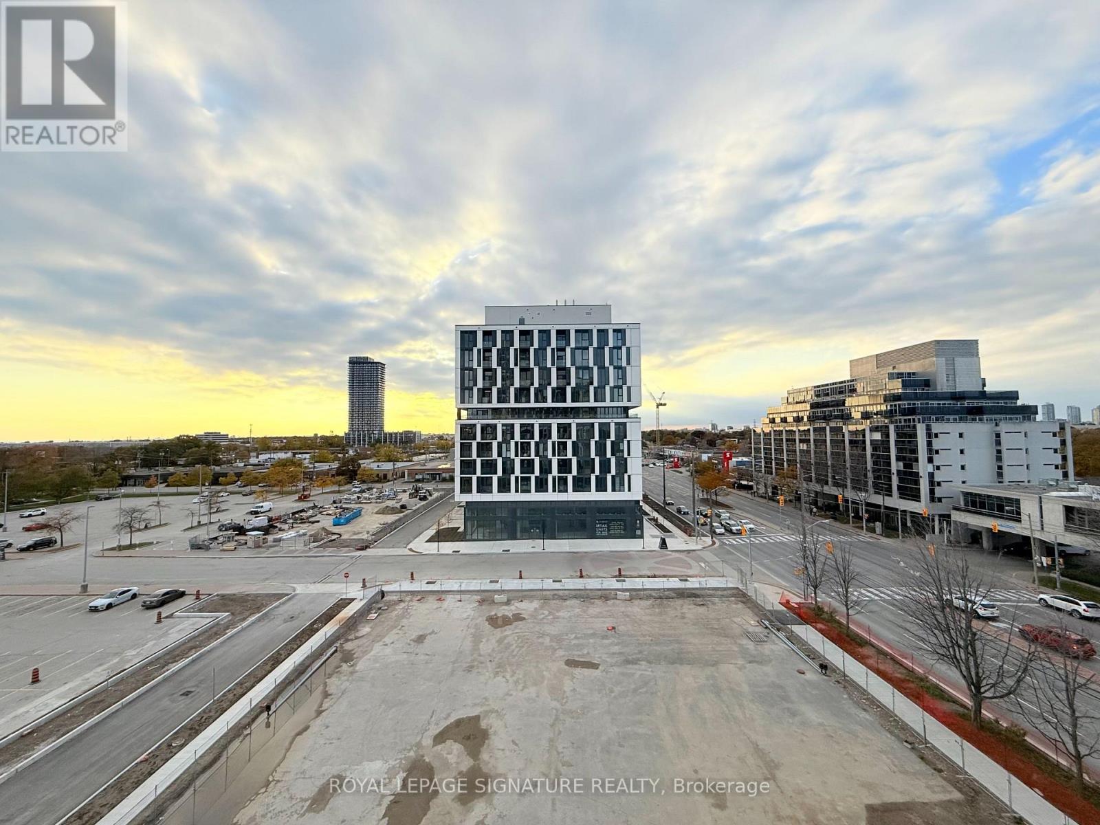 529 - 1007 The Queensway, Toronto, Ontario  M8Z 6C7 - Photo 13 - W12541754