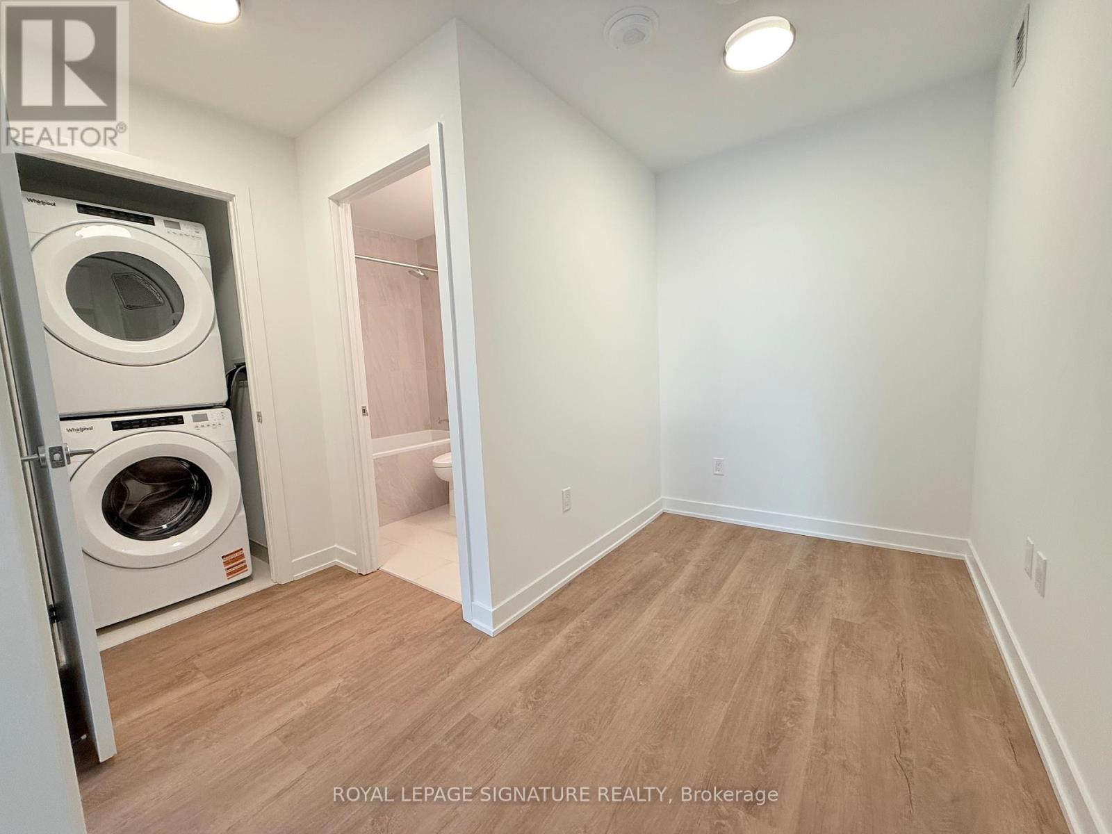 529 - 1007 The Queensway, Toronto, Ontario  M8Z 6C7 - Photo 6 - W12541754