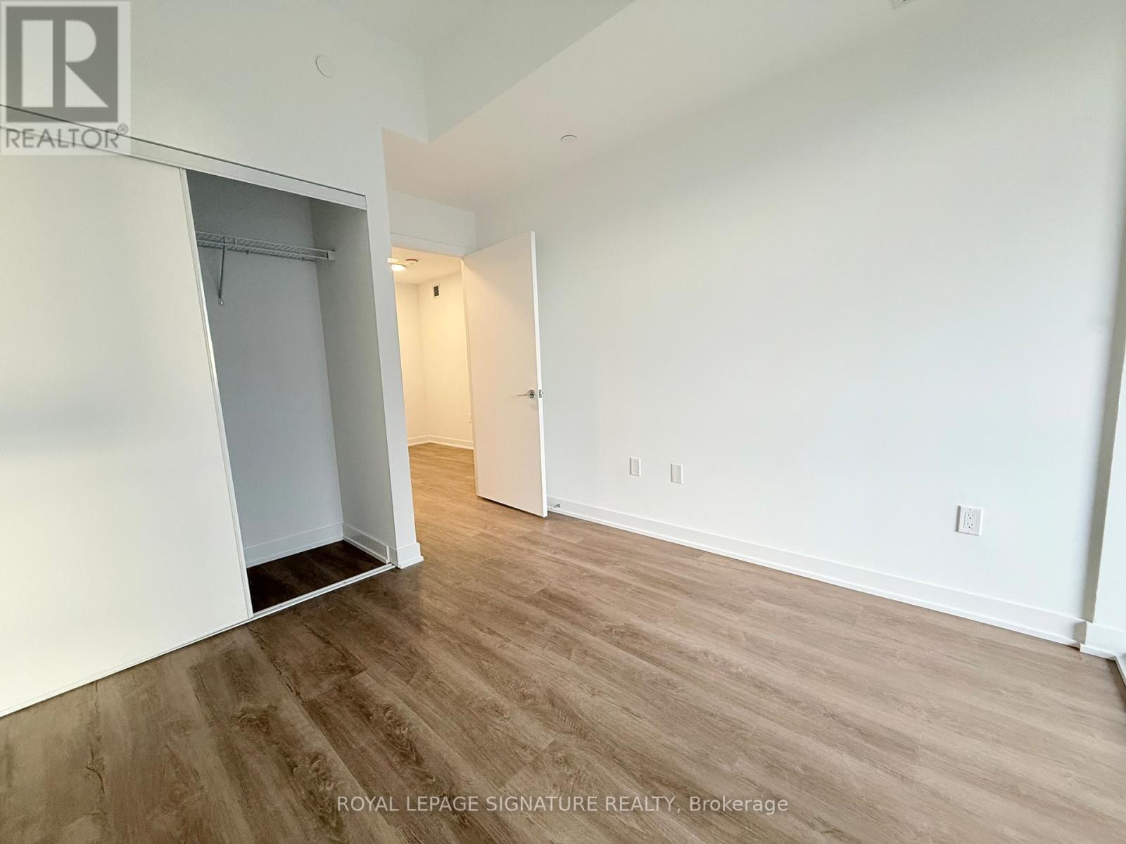 529 - 1007 The Queensway, Toronto, Ontario  M8Z 6C7 - Photo 8 - W12541754