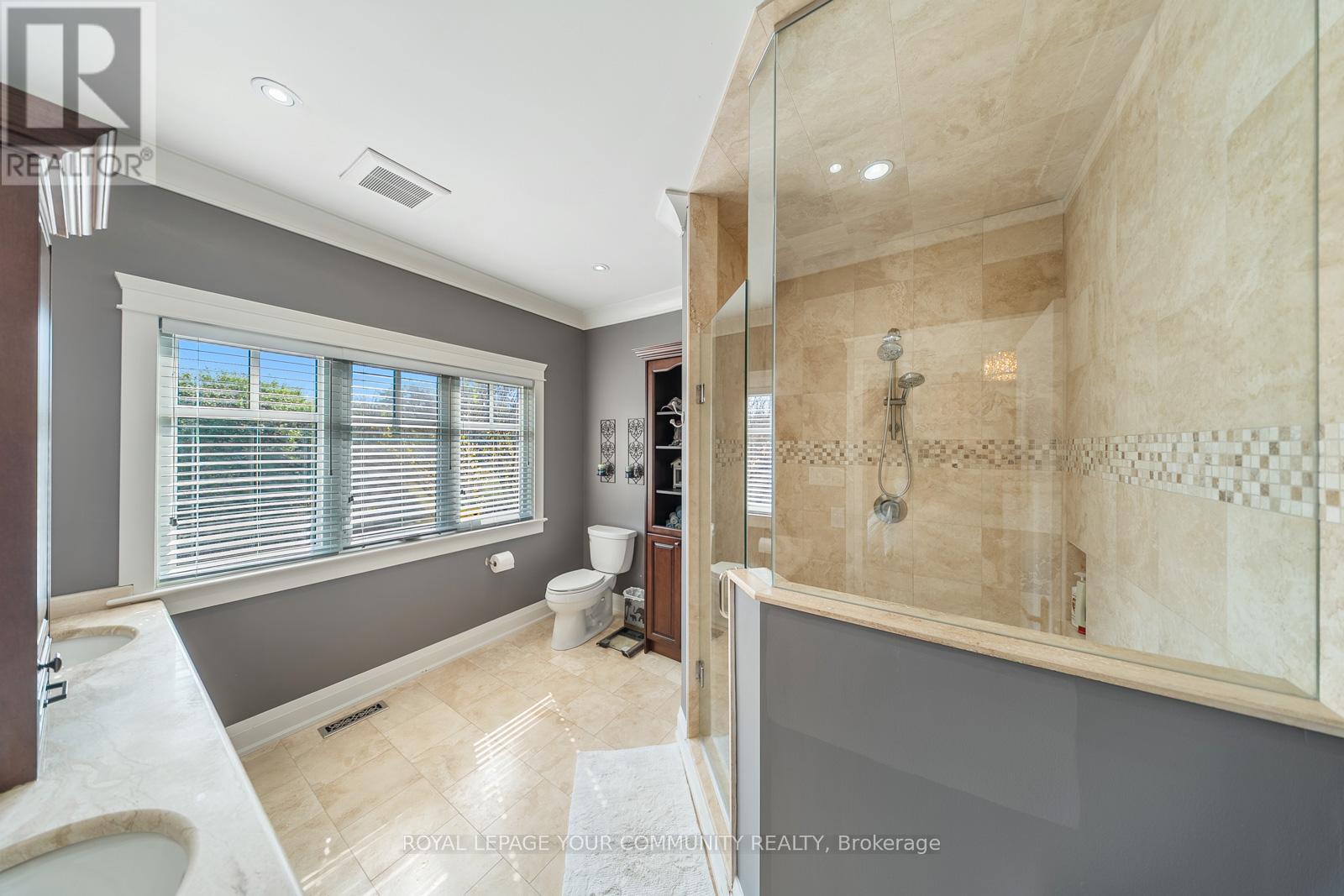 6 Creekside Court, Caledon, Ontario  L7E 0B3 - Photo 24 - W12541764