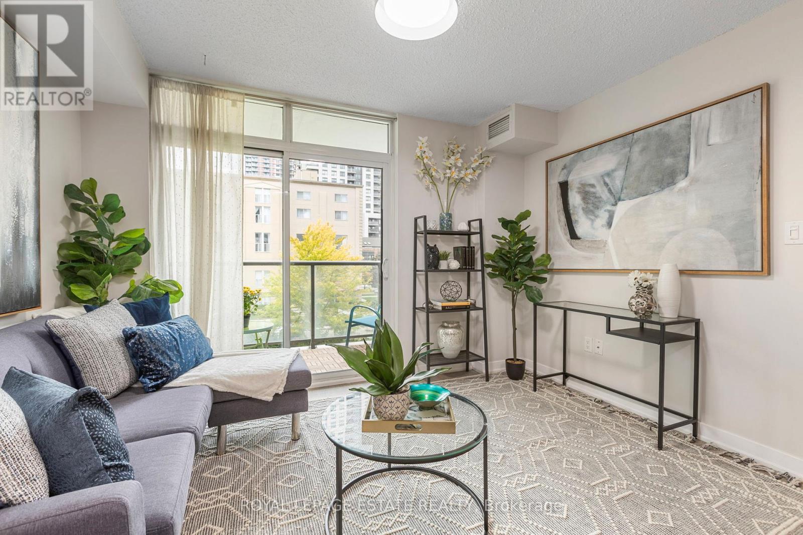 206 - 816 Lansdowne Avenue, Toronto, Ontario  M6H 4K6 - Photo 11 - W12541792