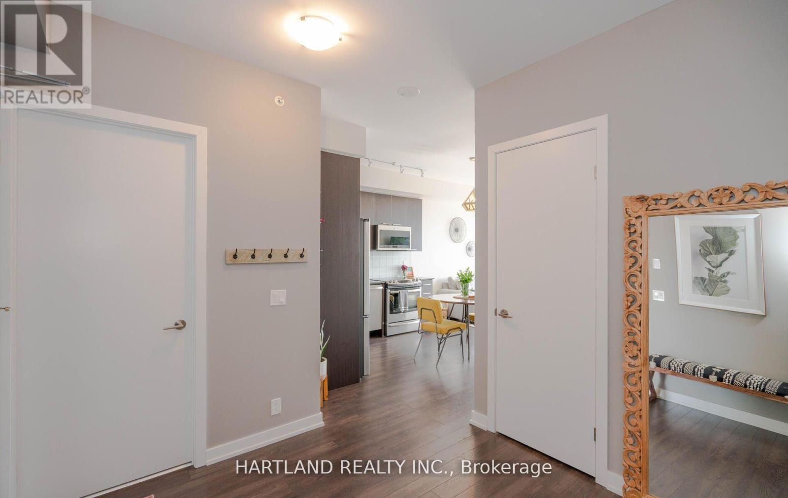 3302 - 10 Park Lawn Road, Toronto, Ontario  M8V 0H9 - Photo 11 - W12541834