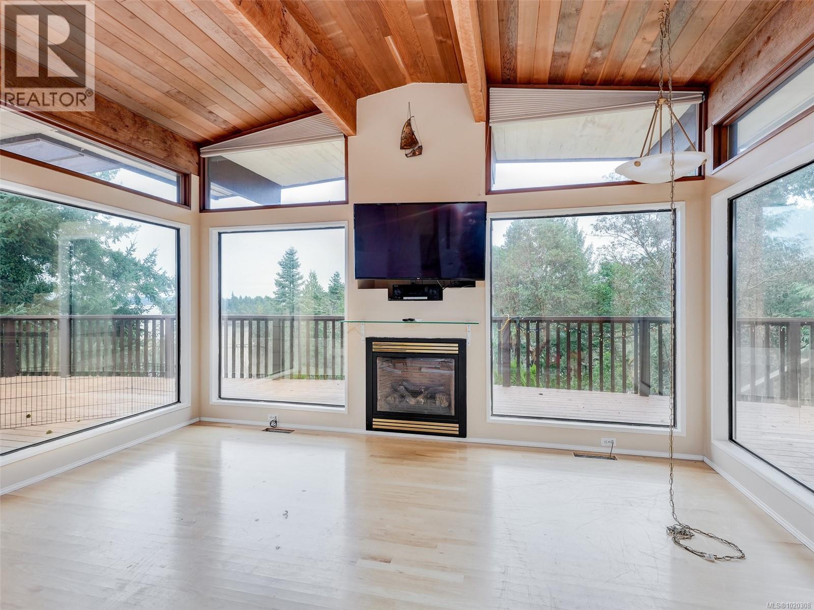 10931 Inwood Rd, North Saanich, British Columbia  V8L 5H9 - Photo 5 - 1020308