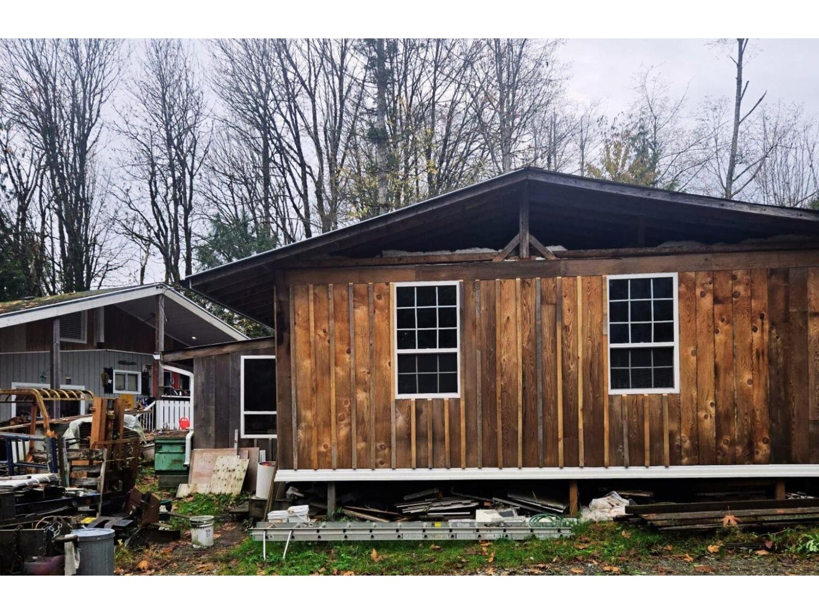 12159 Seux Road, Mission, British Columbia  V2V 4J1 - Photo 2 - R3018561