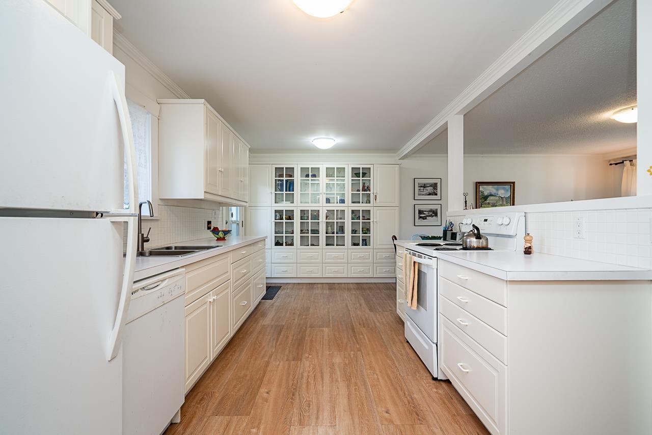 10098 Park Drive, Surrey, British Columbia  V3V 3A7 - Photo 9 - R3066861