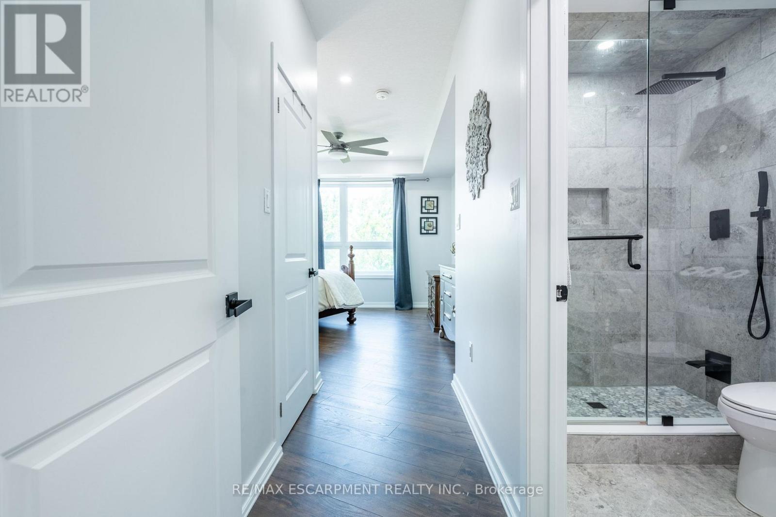 422 - 125 Shoreview Place, Hamilton, Ontario  L8E 0K3 - Photo 14 - X12541566