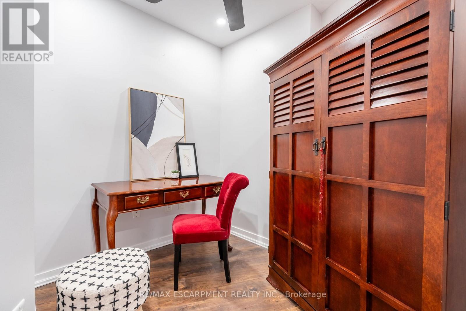 422 - 125 Shoreview Place, Hamilton, Ontario  L8E 0K3 - Photo 19 - X12541566