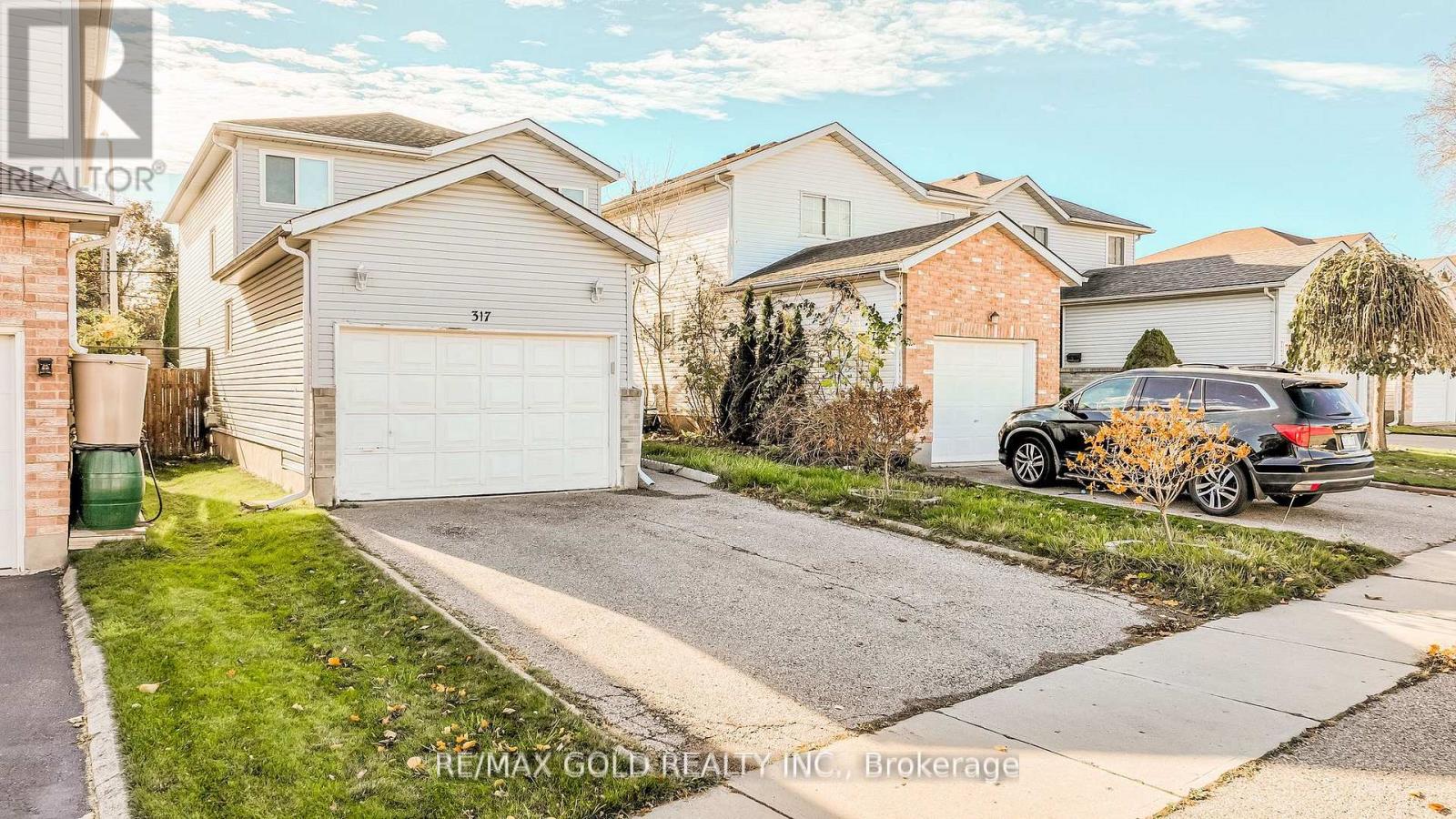 317 Bankside Drive, Kitchener, Ontario  N2N 3K2 - Photo 2 - X12541568