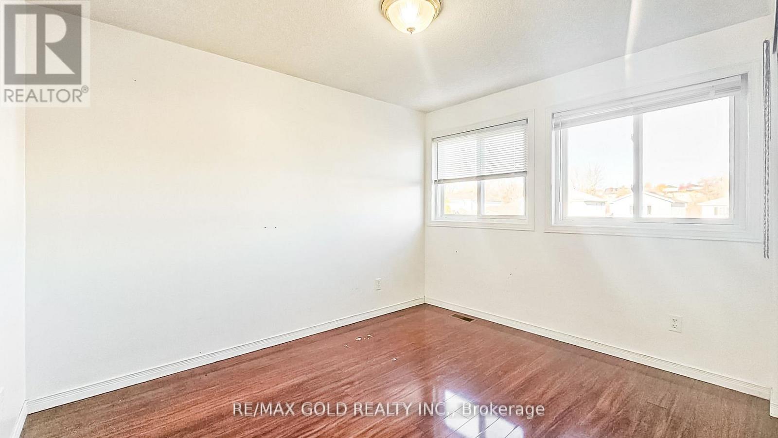 317 Bankside Drive, Kitchener, Ontario  N2N 3K2 - Photo 26 - X12541568