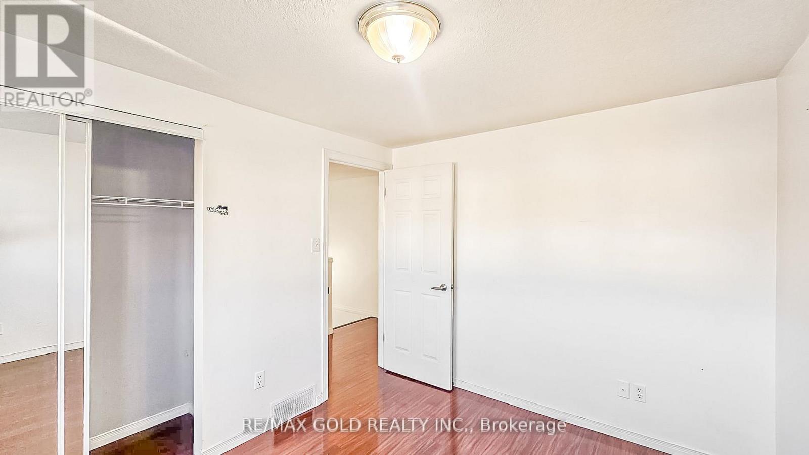 317 Bankside Drive, Kitchener, Ontario  N2N 3K2 - Photo 27 - X12541568